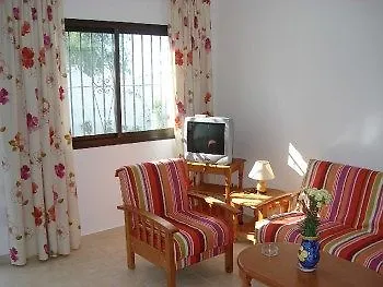 El Capistrano Sur منتجع نيرخا
